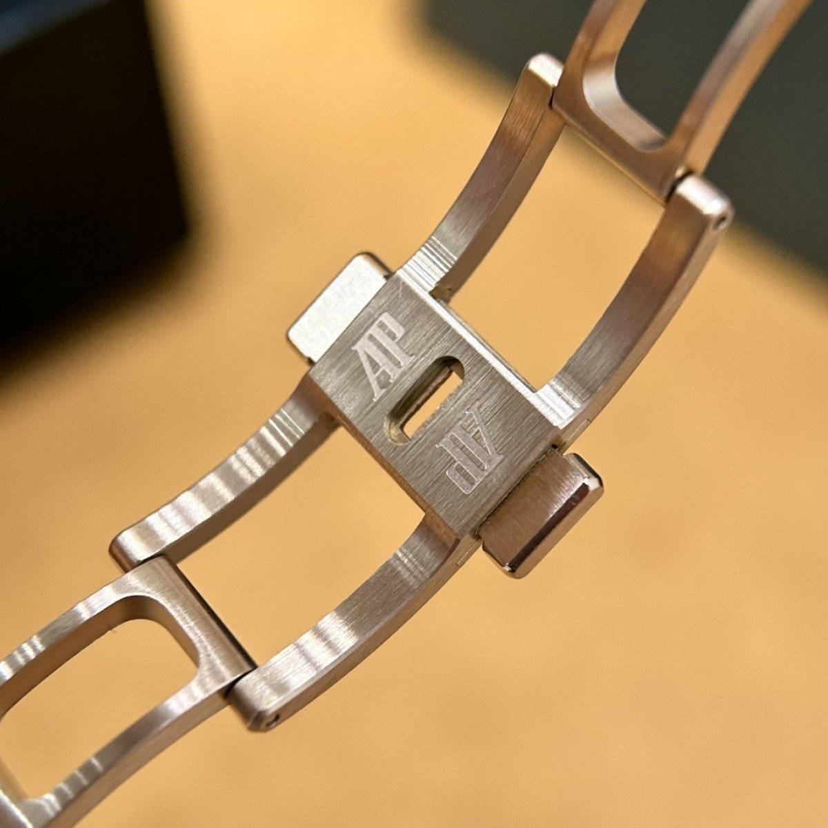 audemars piguet watch - 262400R.00.13200R.08