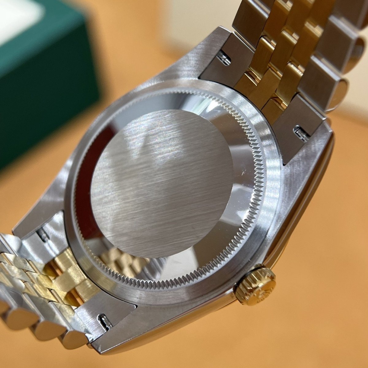 P5900 - m126233-0023