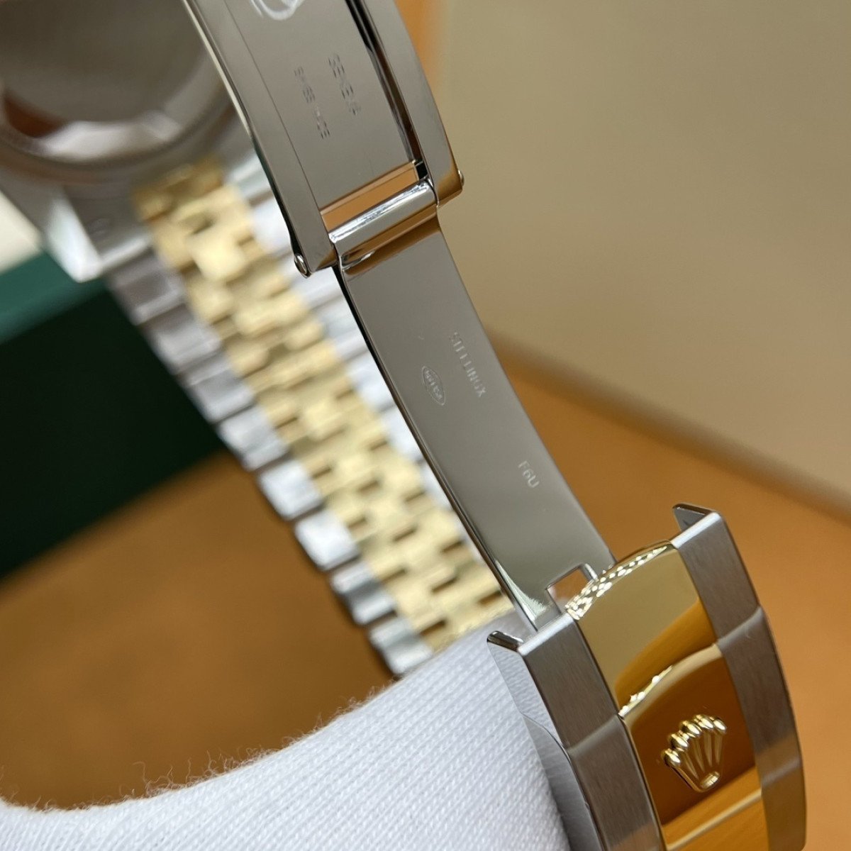 P5900 - m126233-0023