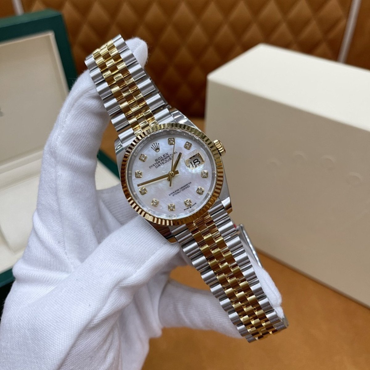 P5900 - m126233-0023