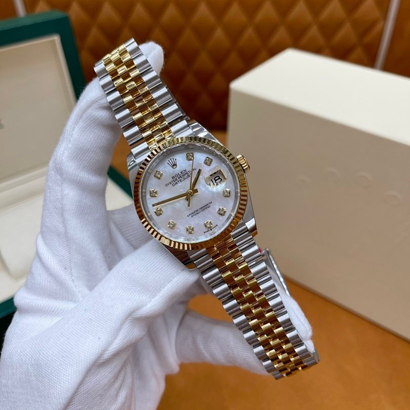 P5900 - m126233-0023