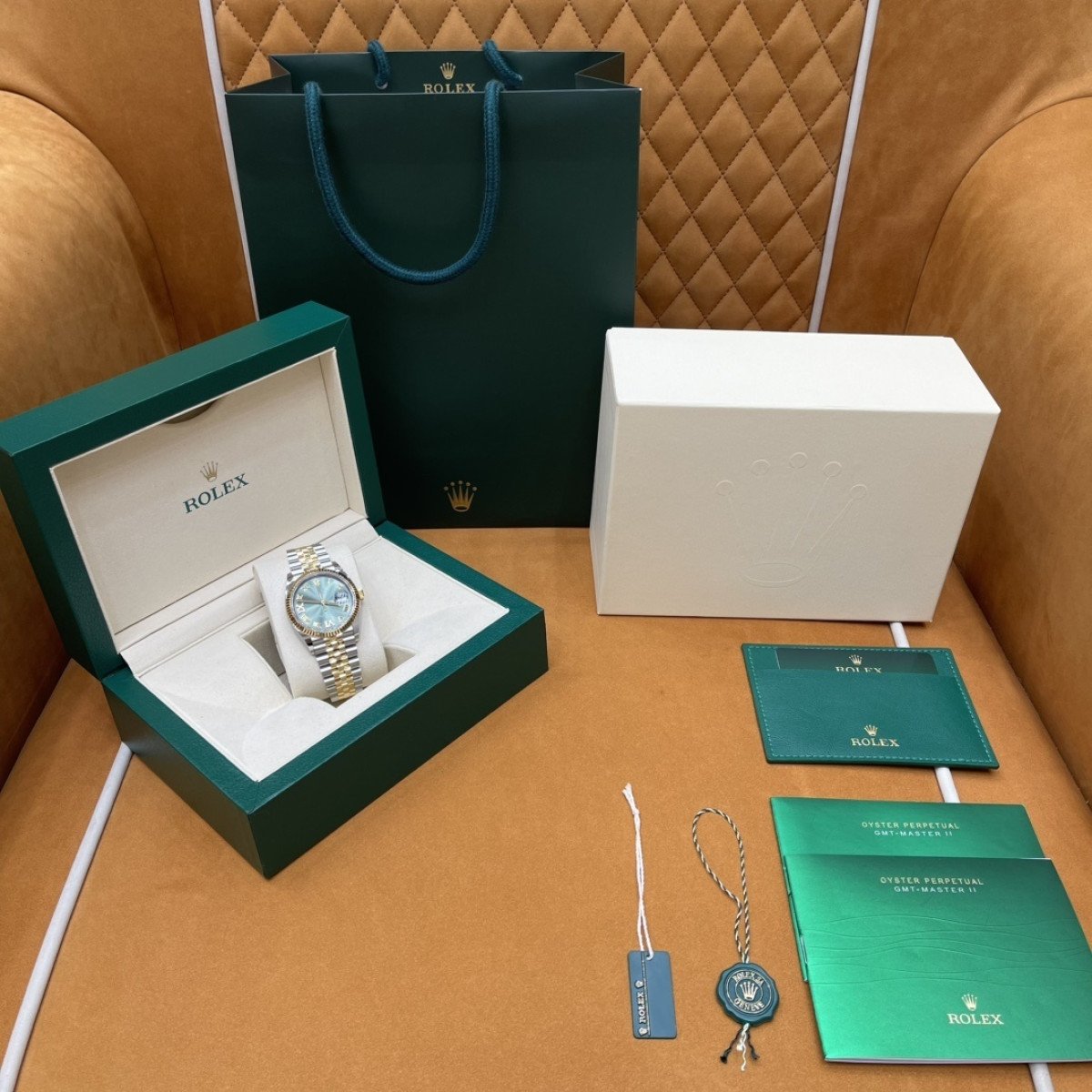 P5900 - m126233-0025