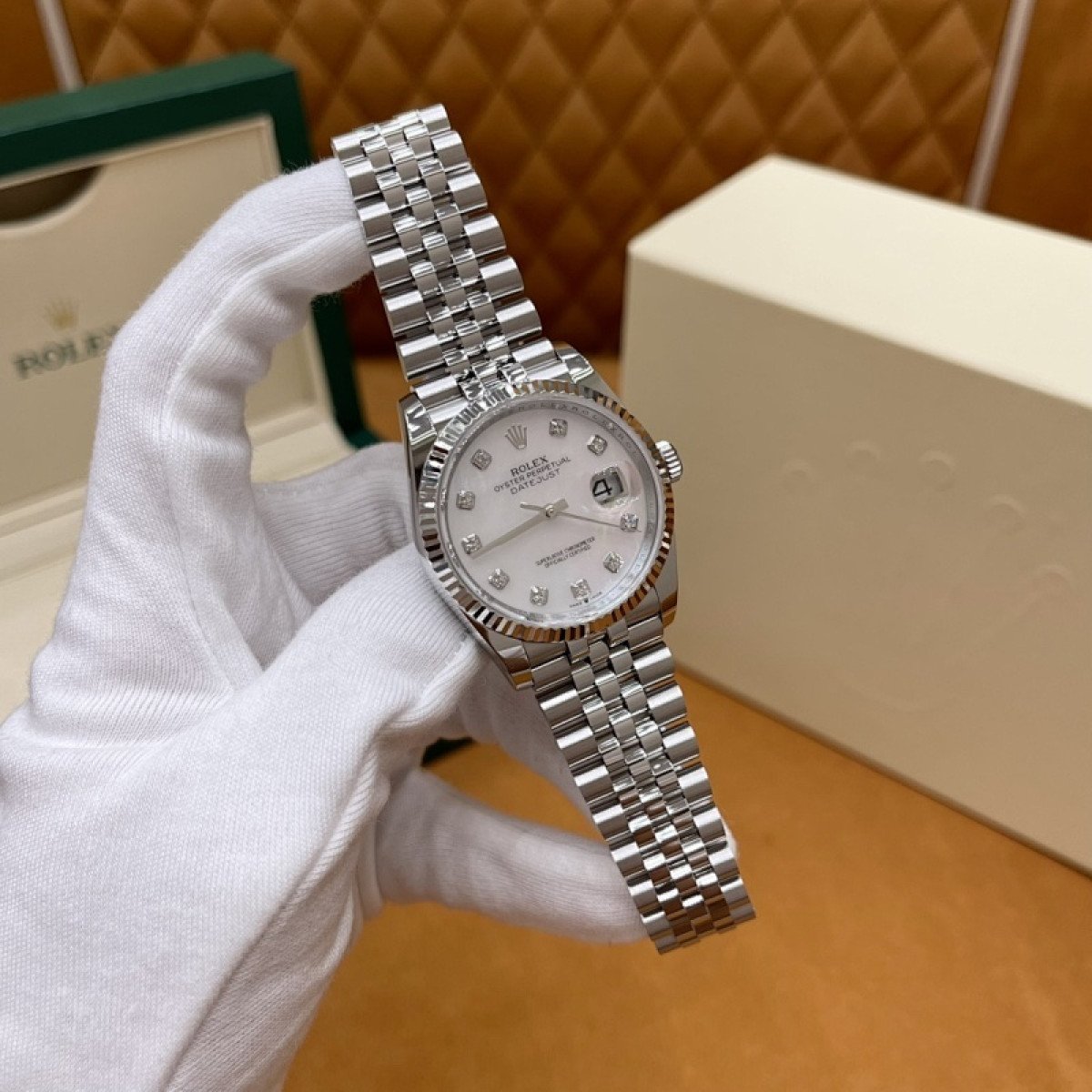 P5900 - m126234-0019