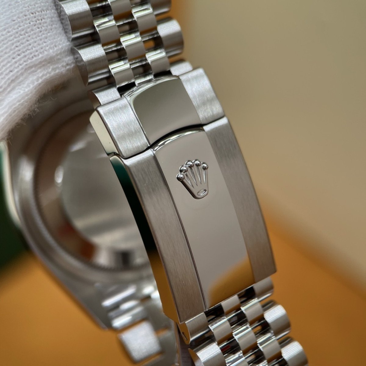 P5900 - m126234-0051