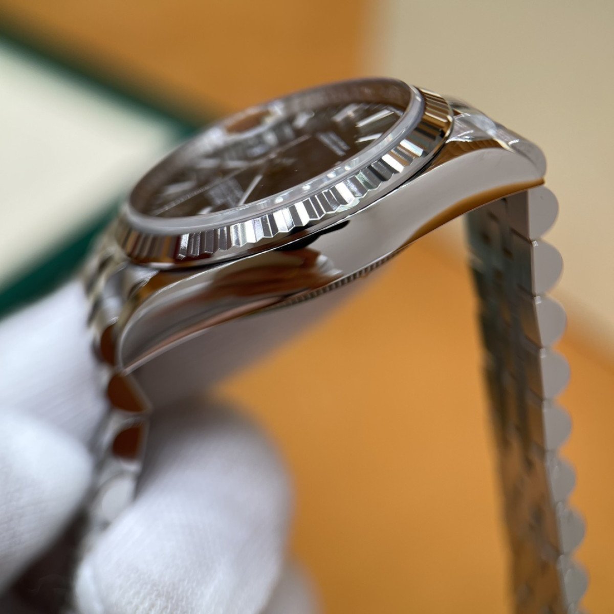 P5900 - m126234-0051