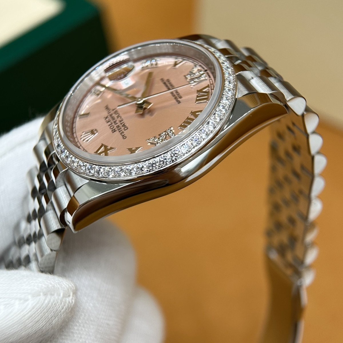 P5900 - m126284-0023