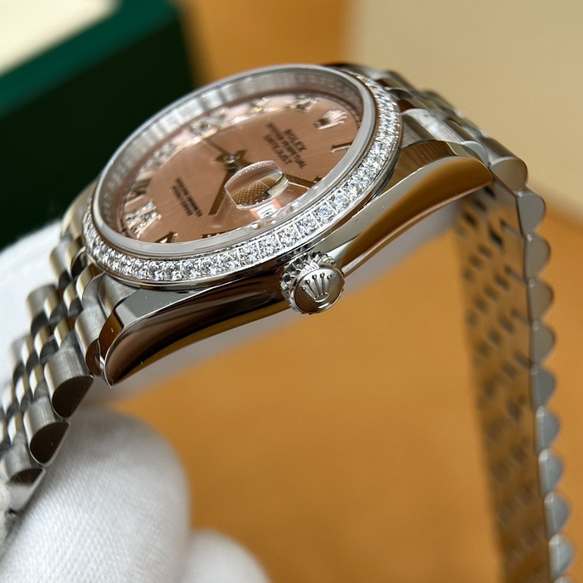 P5900 - m126284-0023