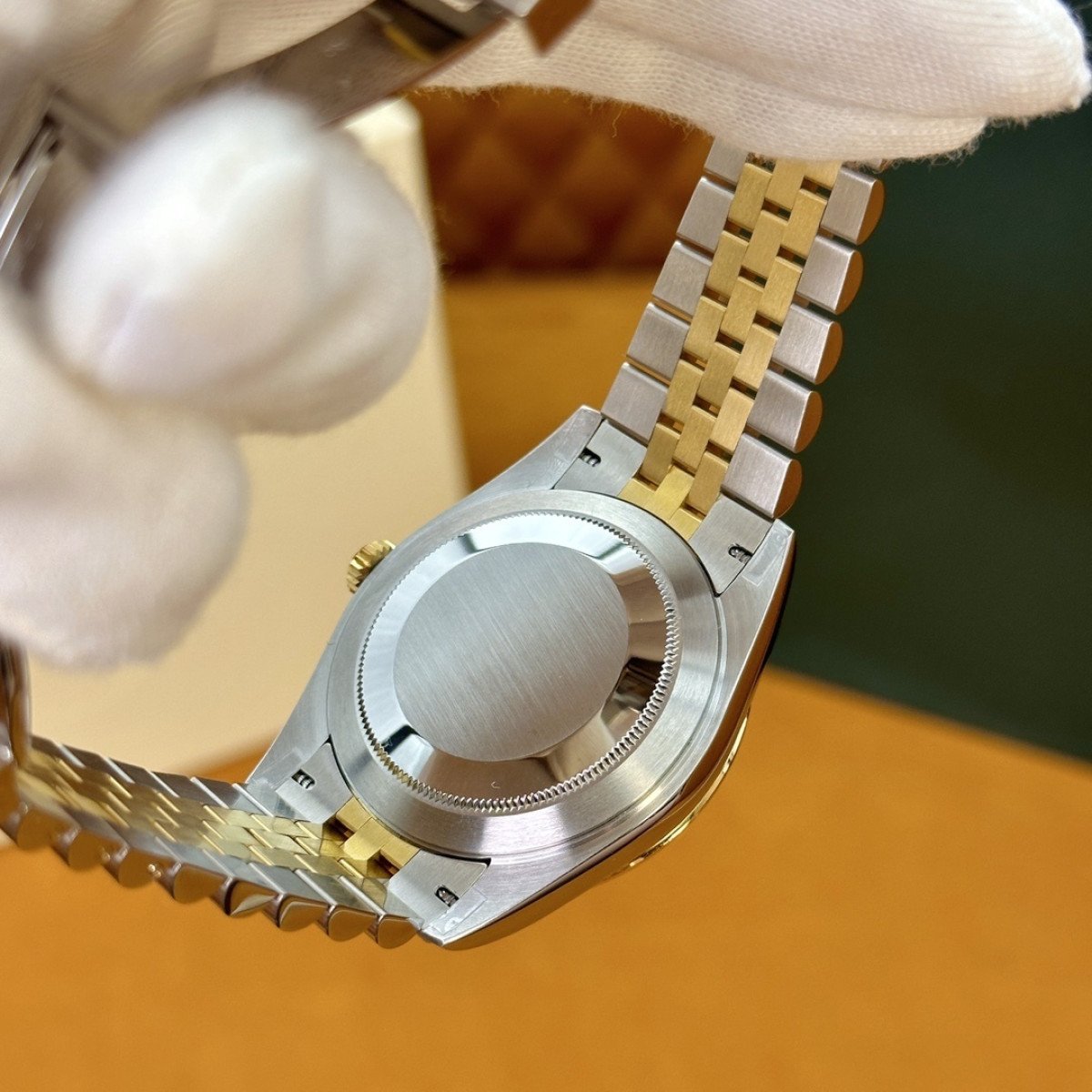 P6000 - m126333-0006