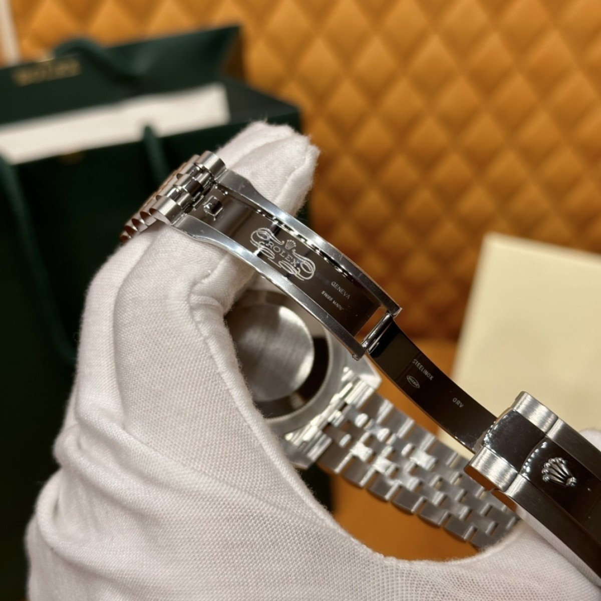 P6000 - m126334-0016