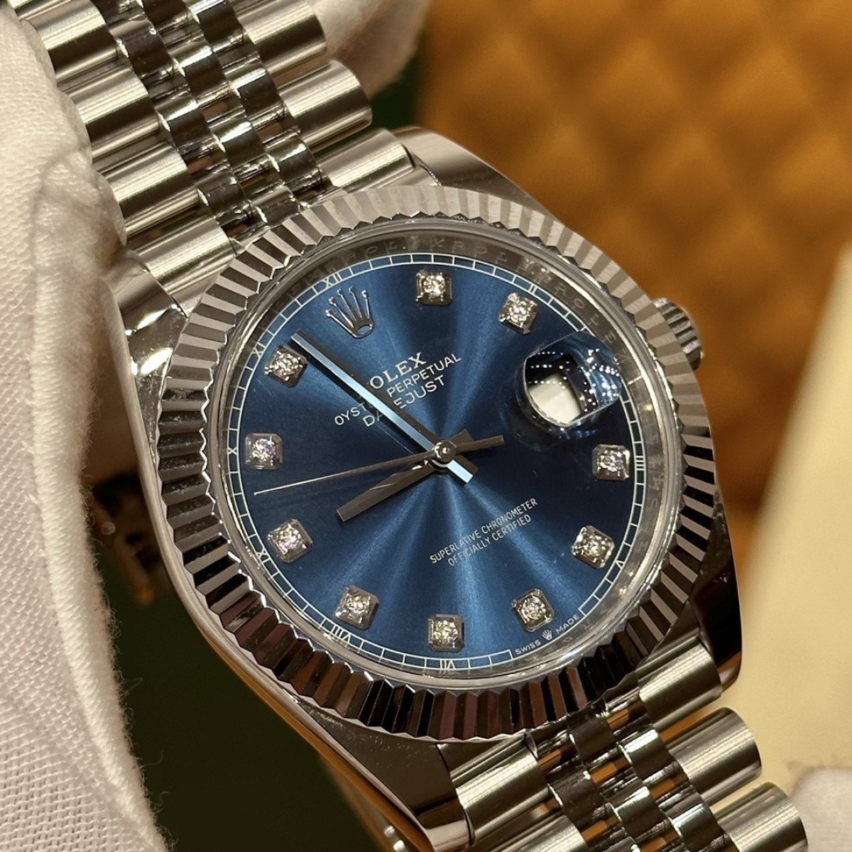 P6000 - m126334-0016