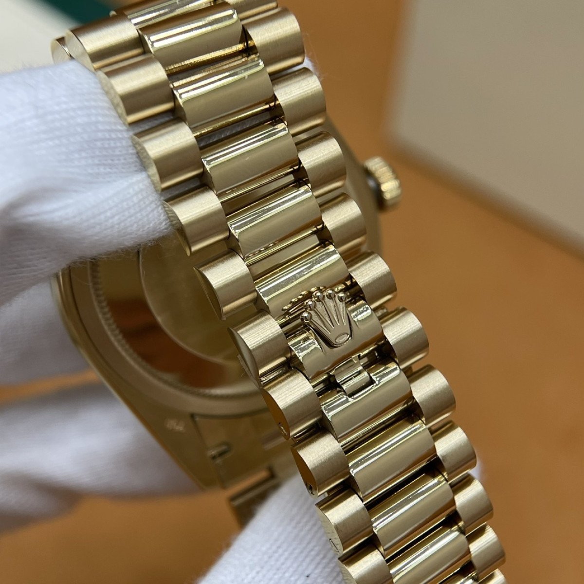 P6000 - m128238-0011