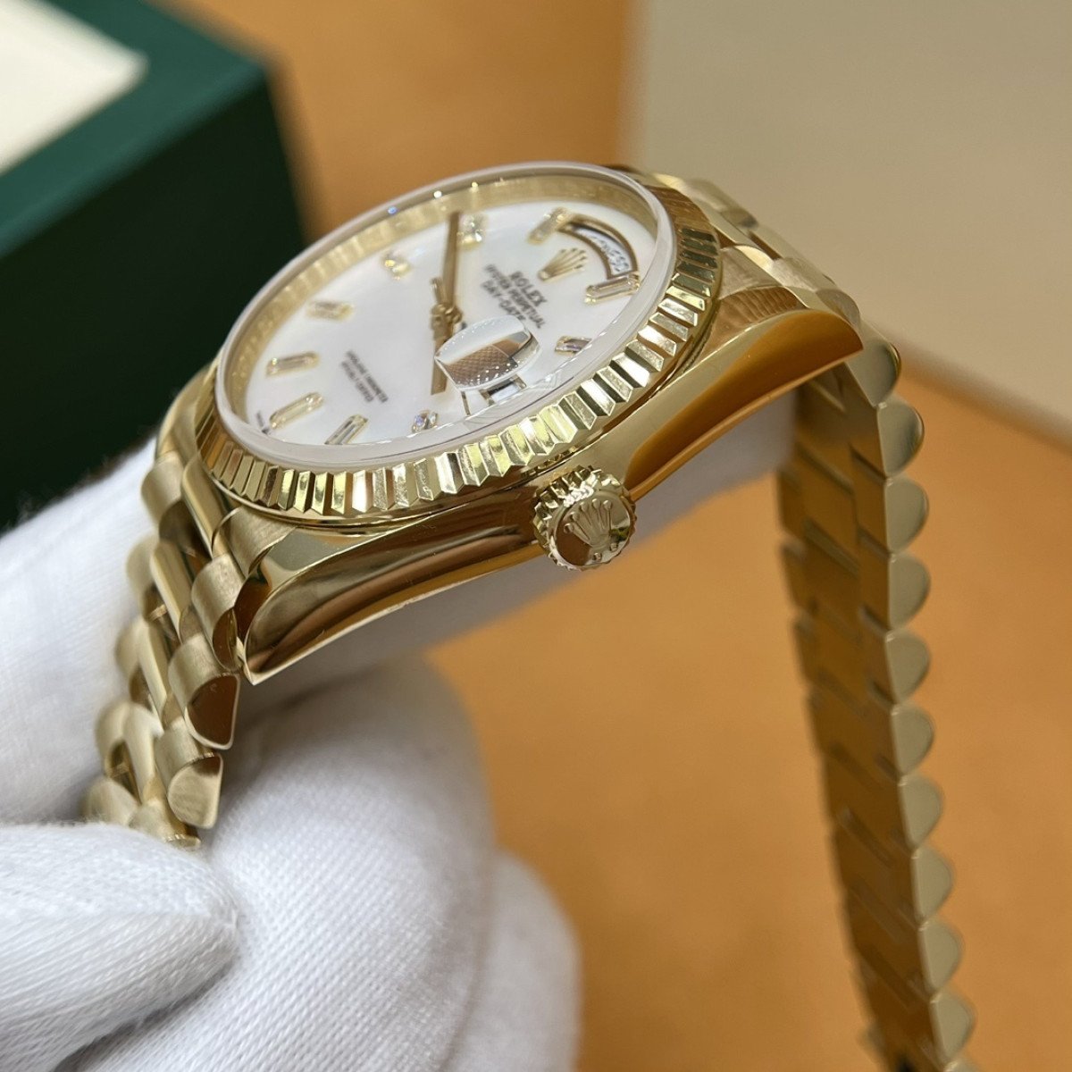 P6000 - m128238-0011