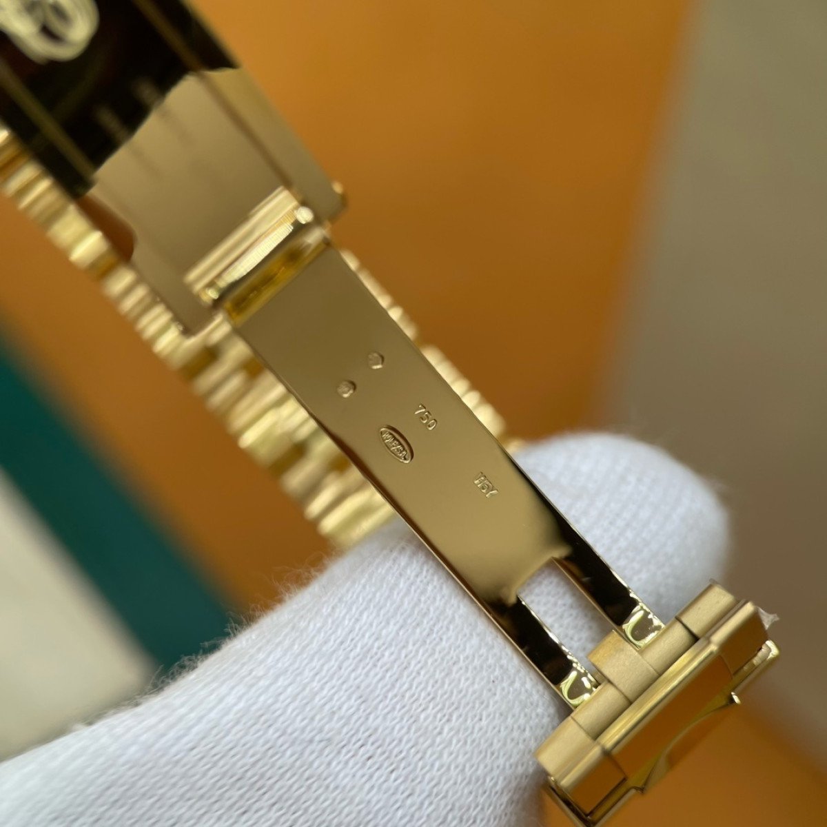 P8500 - m116508-0013